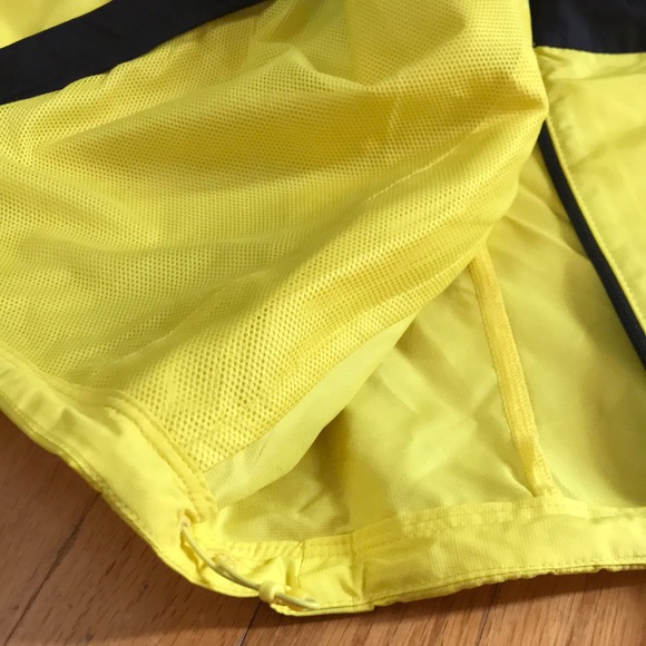 Sold ✅NORTH FACE 🏔Women hooded jacket athletic - Picture 12 of 12